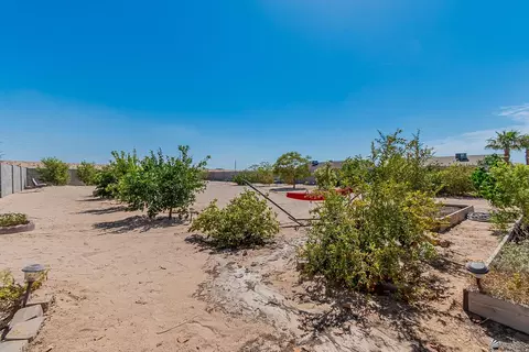 Exterior - 6303 E 43 Pl, Yuma, AZ 85365 photo 10 of 13