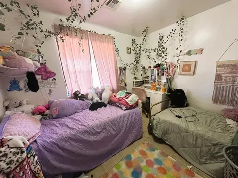 Bedroom - 8868 E 39 Pl, Yuma, AZ 85365 photo 6 of 8