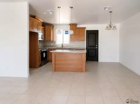 10791 E 45 St, Yuma, AZ 85367 photo 2