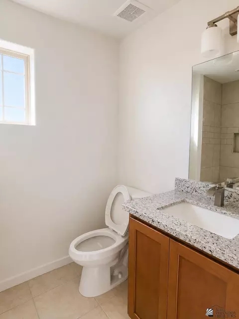 10791 E 45 St, Yuma, AZ 85367 photo 4