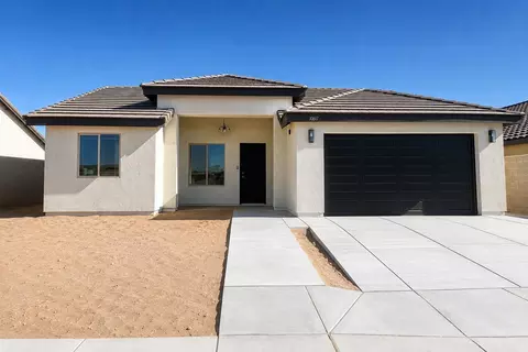 10791 E 45 St, Yuma, AZ 85367