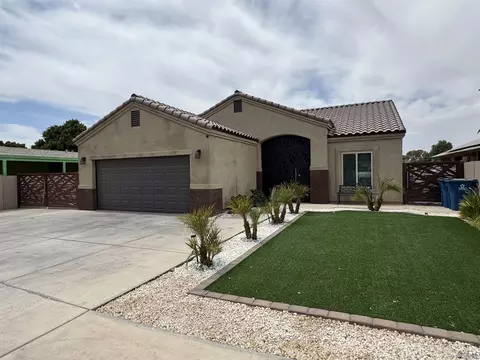 8140 S Coconino Ln, Yuma, AZ 85364