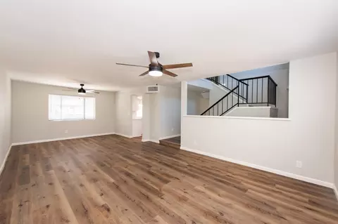 Living - 2187 E 27 Way, Yuma, AZ 85365 photo 4 of 6