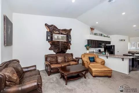 Living - 7364 E 38 St, Yuma, AZ 85365 photo 2 of 2