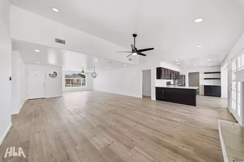Living - 3534 E Rubio Ln, Yuma, AZ 85365 photo 10 of 12