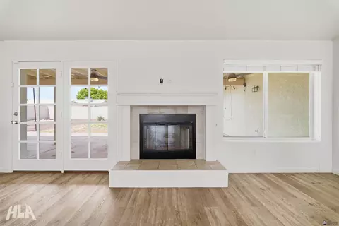 Living - 3534 E Rubio Ln, Yuma, AZ 85365 photo 9 of 12