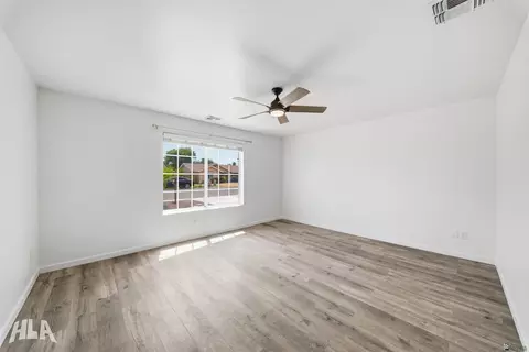 Living - 3534 E Rubio Ln, Yuma, AZ 85365 photo 11 of 12