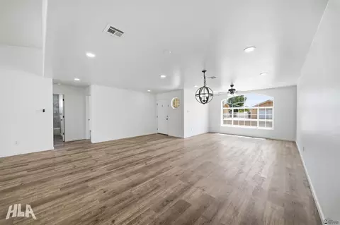 Living - 3534 E Rubio Ln, Yuma, AZ 85365 photo 6 of 12