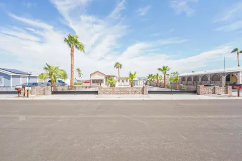 13794 E 48 Dr, Yuma, AZ 85367 photo 2