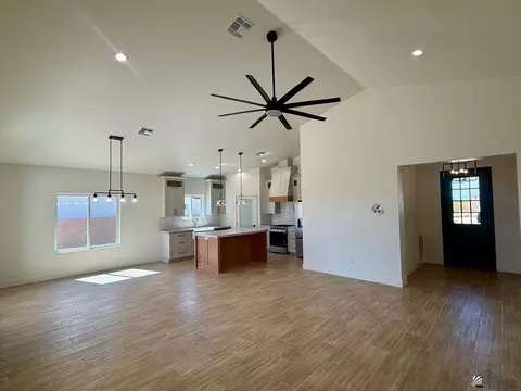 Living - 10791 E 46 Pl, Yuma, AZ 85367 photo 1 of 1