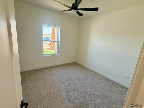 Bedroom - 10791 E 46 Pl, Yuma, AZ 85367 photo 1 of 4