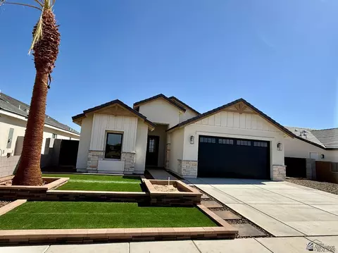 Exterior - 10791 E 46 Pl, Yuma, AZ 85367 photo 2 of 3