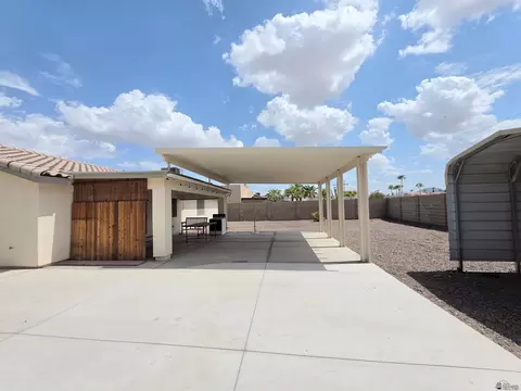 Exterior - 11611 E 28 Pl, Yuma, AZ 85367 photo 9 of 10