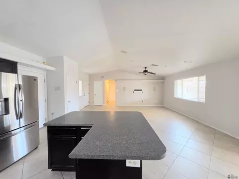 Living - 11611 E 28 Pl, Yuma, AZ 85367 photo 2 of 2