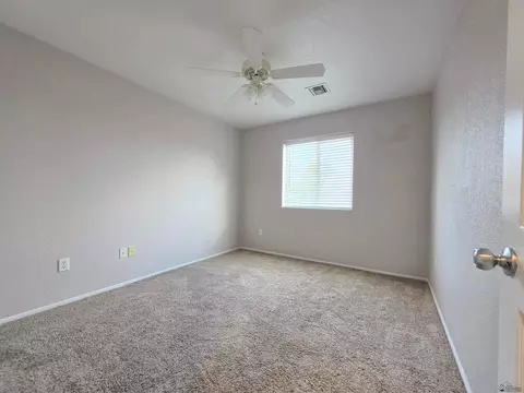 Bedroom - 11611 E 28 Pl, Yuma, AZ 85367 photo 5 of 5