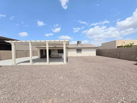 Exterior - 11611 E 28 Pl, Yuma, AZ 85367 photo 5 of 10