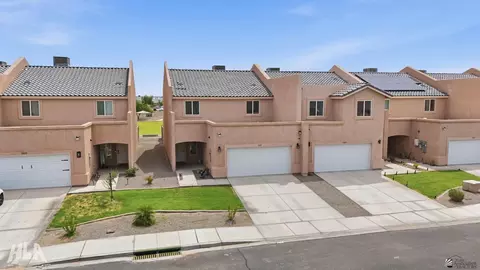 Exterior - 7329 E 38 St, Yuma, AZ 85365 photo 2 of 4