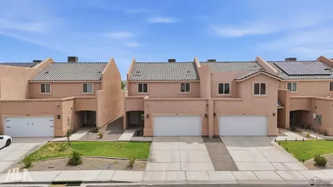 Exterior - 7329 E 38 St, Yuma, AZ 85365 photo 1 of 4