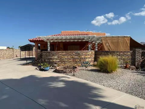 Exterior - 13686 E 49 St, Yuma, AZ 85367 photo 3 of 16