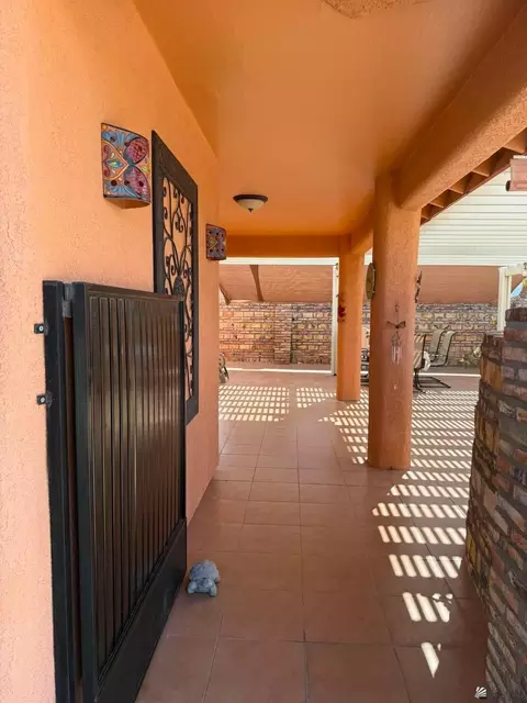 Exterior - 13686 E 49 St, Yuma, AZ 85367 photo 9 of 16