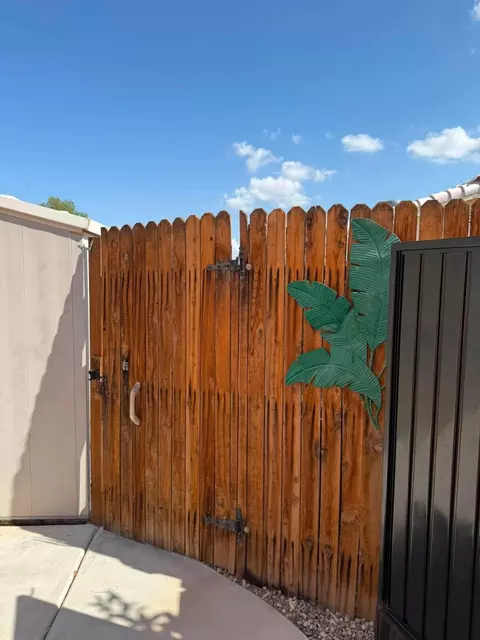 Exterior - 13686 E 49 St, Yuma, AZ 85367 photo 11 of 15