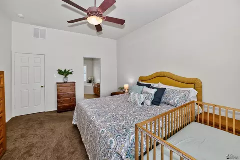 Bedroom - 10411 E 39 St, Yuma, AZ 85365 photo 2 of 6