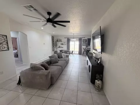 8734 E 41 Pl, Yuma, AZ 85365 photo 4