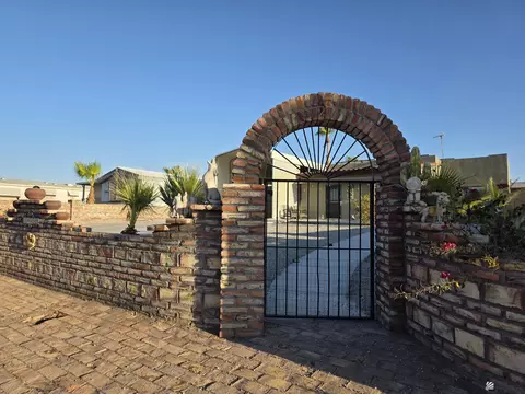 Exterior - 13555 E 53 Dr, Yuma, AZ 85367 photo 6 of 6