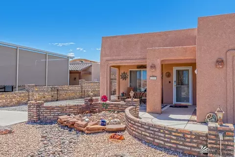 Exterior - 12597 E 46 Dr, Yuma, AZ 85367 photo 3 of 12