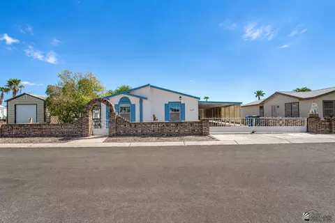 13906 E 49 Dr, Yuma, AZ 85367 photo 2