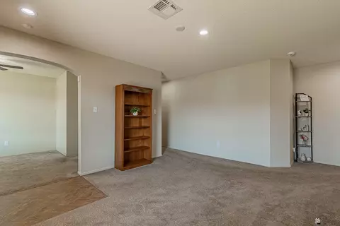 Living - 7650 E 40 Pl, Yuma, AZ 85365 photo 6 of 8