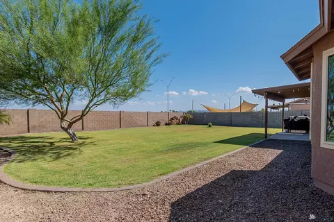 Exterior - 7650 E 40 Pl, Yuma, AZ 85365 photo 4 of 8