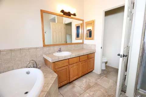 Bath - 6112 E 47 St, Yuma, AZ 85365 photo 2 of 3