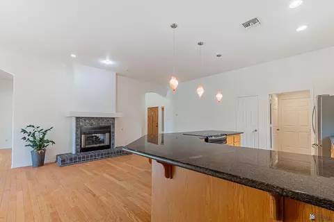 Kitchen - 10796 E 39 St, Yuma, AZ 85365 photo 4 of 4