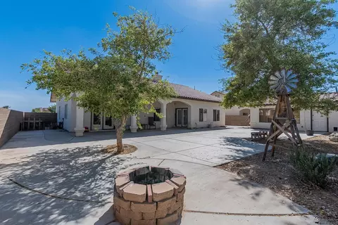 Exterior - 10796 E 39 St, Yuma, AZ 85365 photo 5 of 8