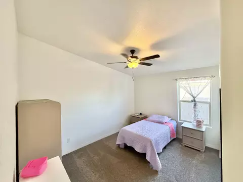 Bedroom - 11592 E 33 Ln, Yuma, AZ 85367 photo 2 of 9