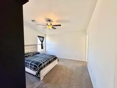 Bedroom - 11592 E 33 Ln, Yuma, AZ 85367 photo 4 of 9