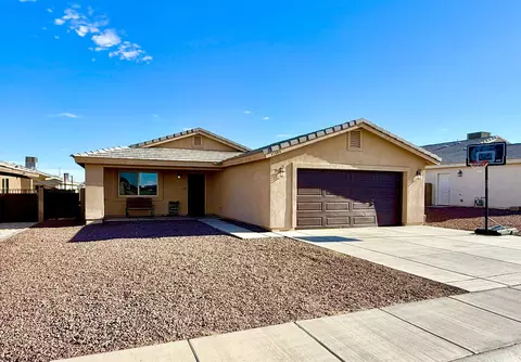 Exterior - 11592 E 33 Ln, Yuma, AZ 85367 photo 2 of 8