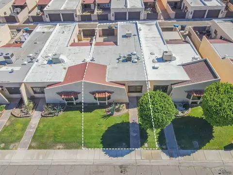 View/Area - 621 E 25 Pl, Yuma, AZ 85365 photo 2 of 5