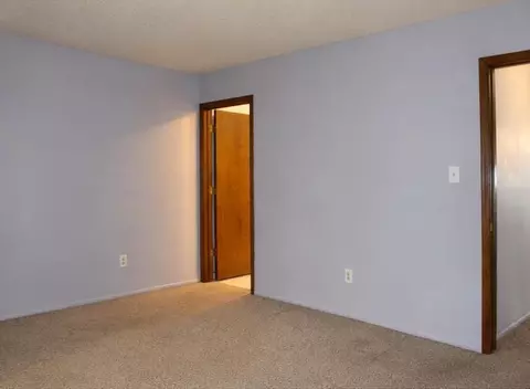 Bedroom - 621 E 25 Pl, Yuma, AZ 85365 photo 4 of 4