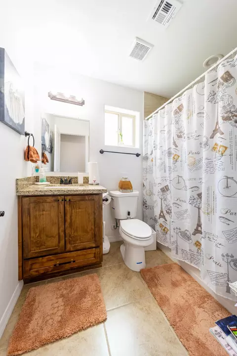 Bath - 12633 E 51 St, Yuma, AZ 85367 photo 4 of 4