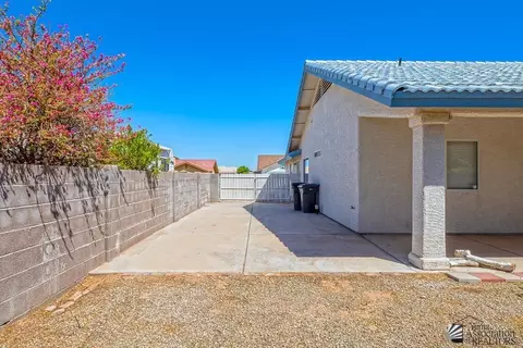 Exterior - 10609 E 36 St, Yuma, AZ 85365 photo 6 of 12