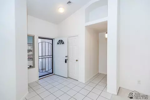 Entry Way - 10609 E 36 St, Yuma, AZ 85365 photo 2 of 2