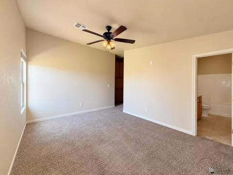 Bedroom - 10142 E 33 St, Yuma, AZ 85365 photo 2 of 6