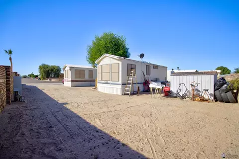 Exterior - 11451 S Hunter Ave, Yuma, AZ 85367 photo 3 of 5