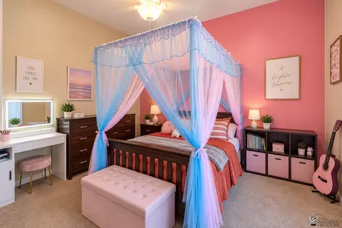 Bedroom - 10216 E 39 Pl, Yuma, AZ 85365 photo 4 of 7
