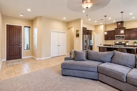 Entry Way - 10216 E 39 Pl, Yuma, AZ 85365 photo 1 of 2