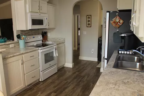 9557 E 38 Pl, Yuma, AZ 85365 photo 8