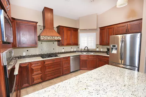 Kitchen - 14704 E 53 St, Yuma, AZ 85367 photo 2 of 2