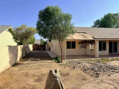 Exterior - 10563 E 36 Pl, Yuma, AZ 85365 photo 3 of 7
